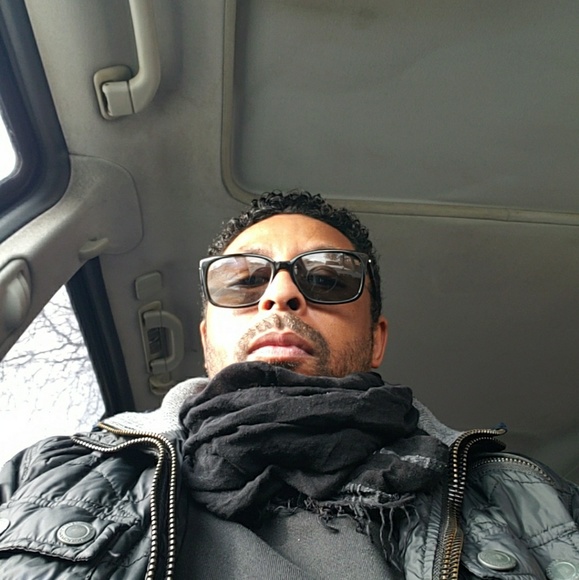 Meet your Posher, Victor - Picture 1 of 1